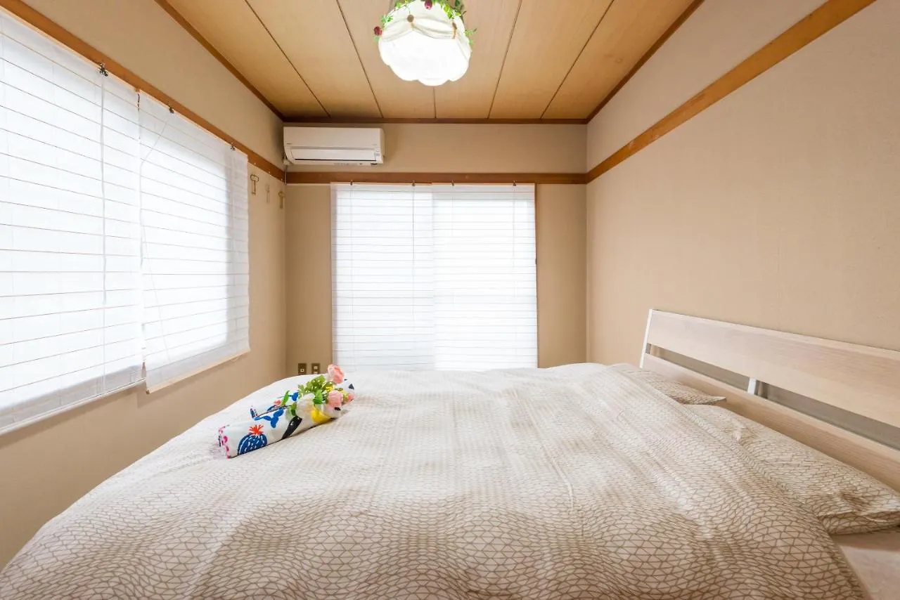 Landsted Papillon Paradis Hakone